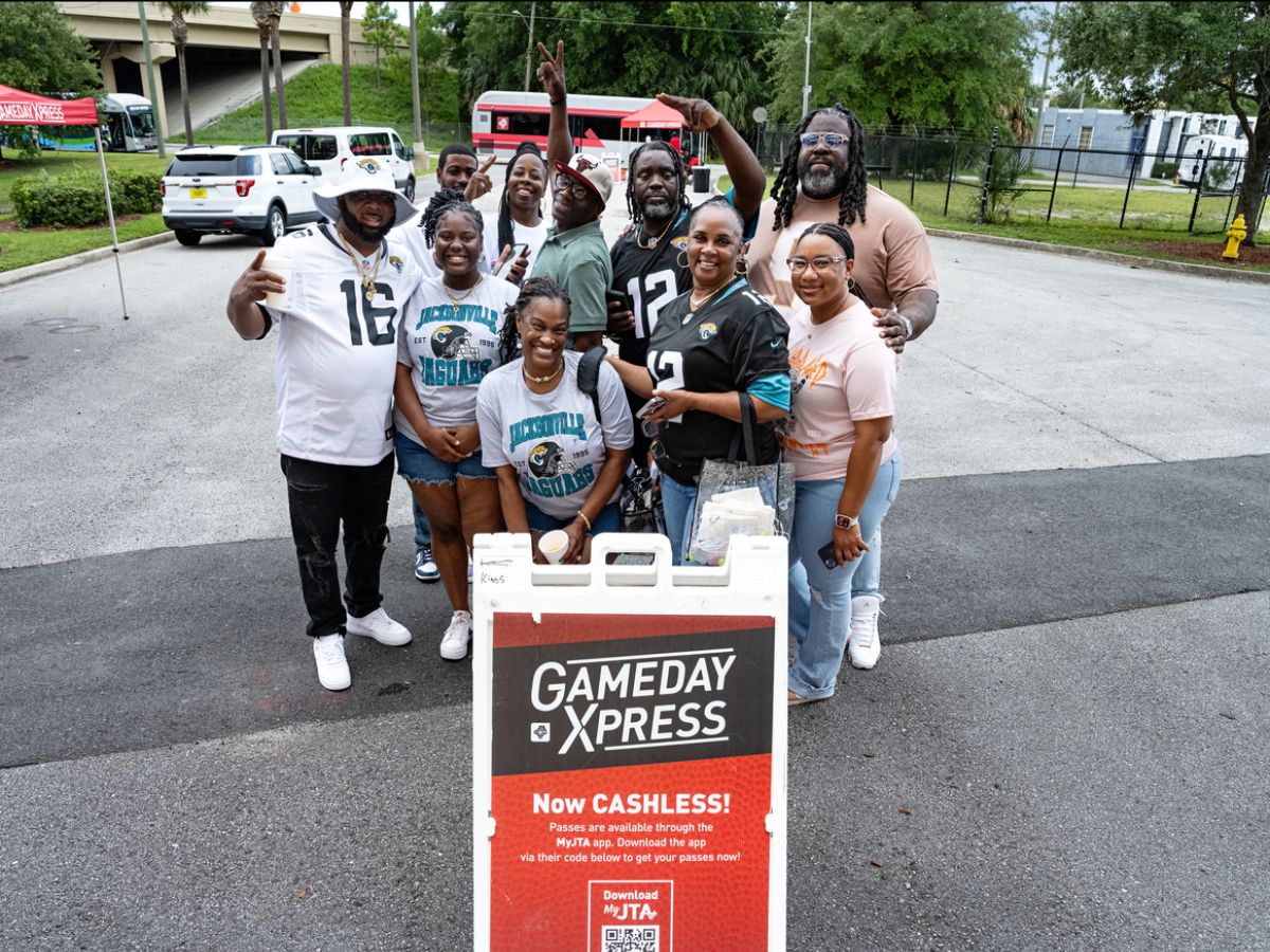 The JTA’s Gameday Xpress Sets Record Ridership During Jacksonville Jaguars Monday Night Football Home Game